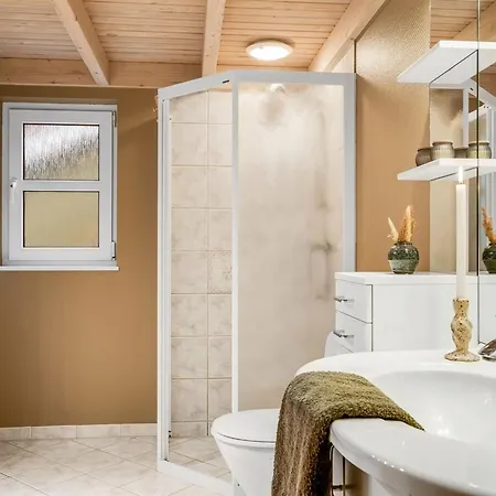 Nyaraló Henne - From The Sea By Interhome