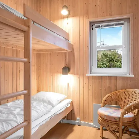 Henne - From The Sea By Interhome Feriehus Hadsund